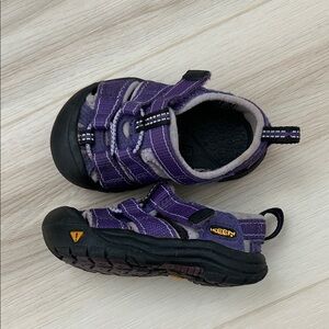 Keen Baby hiking shoes sandals